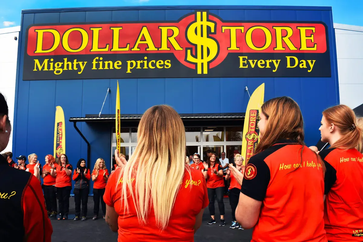 Dollarstore öppnar tolv butiker i Sverige